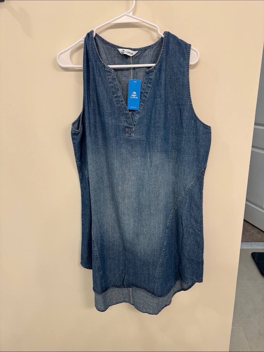 Cupshe Washed Blue Denim-Look High-Low Sleeveless Dress